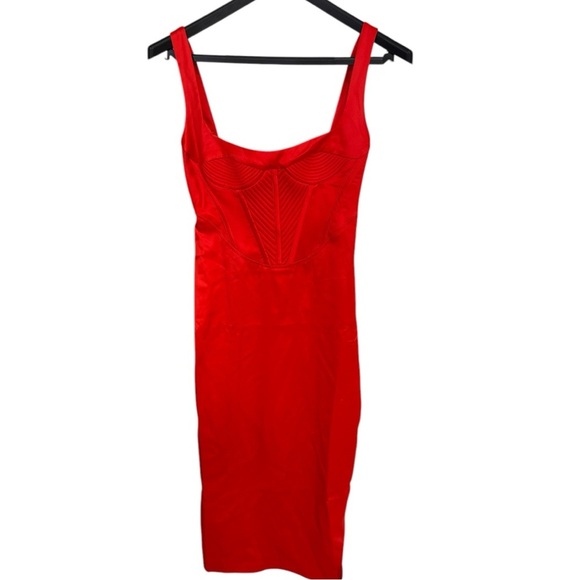 NWT! Sz 6 Bardot Elodie Dress in fire Red Midi Dress - Picture 4 of 8